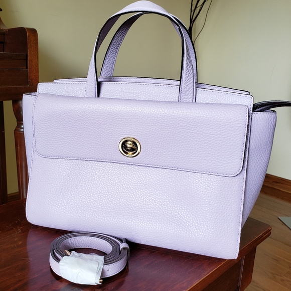 henri bendel Handbags - NEW 🌺 Henri Bendel Satchel